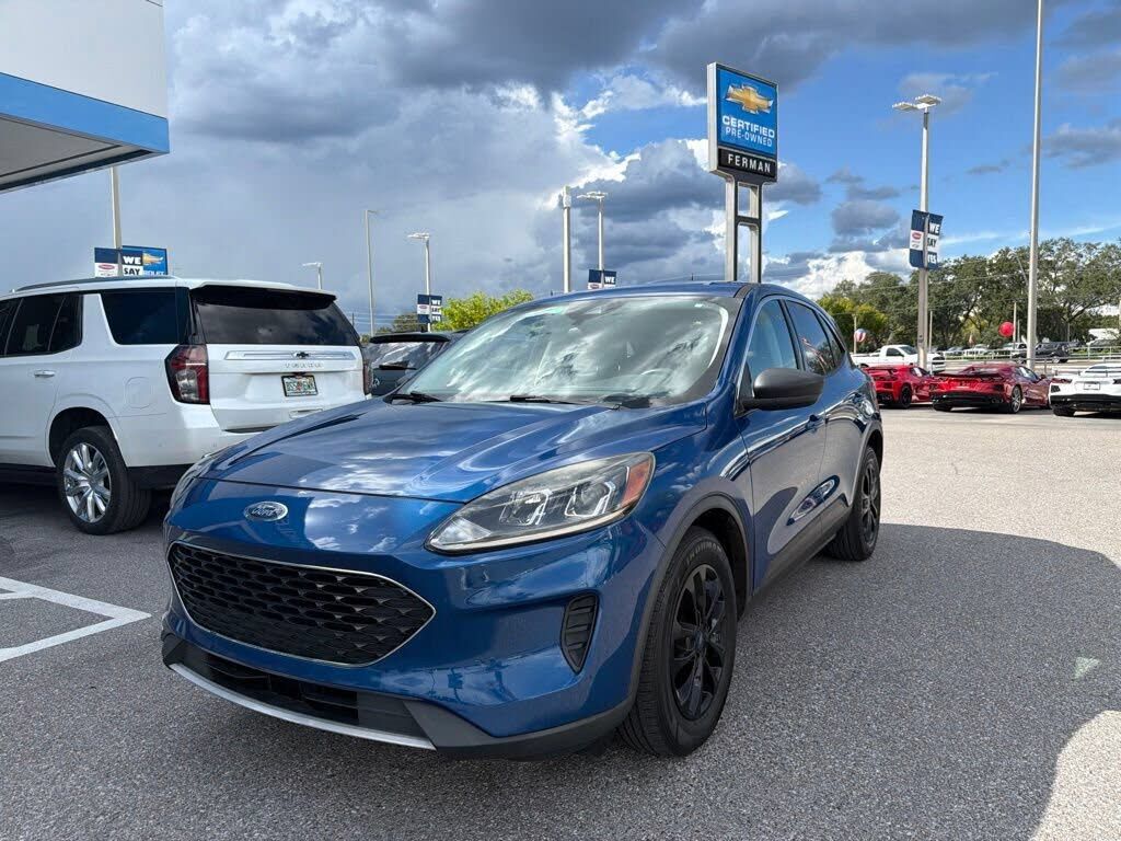 2022 FORD Escape
