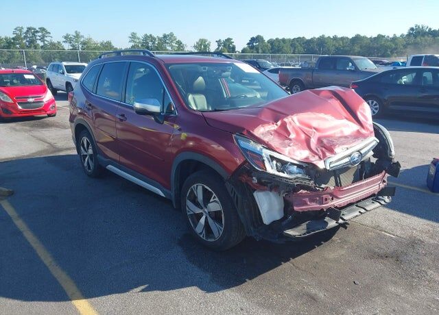 2020 SUBARU Forester