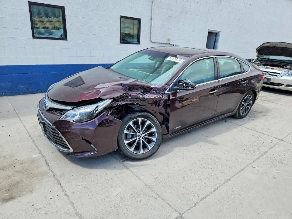 2018 TOYOTA Avalon