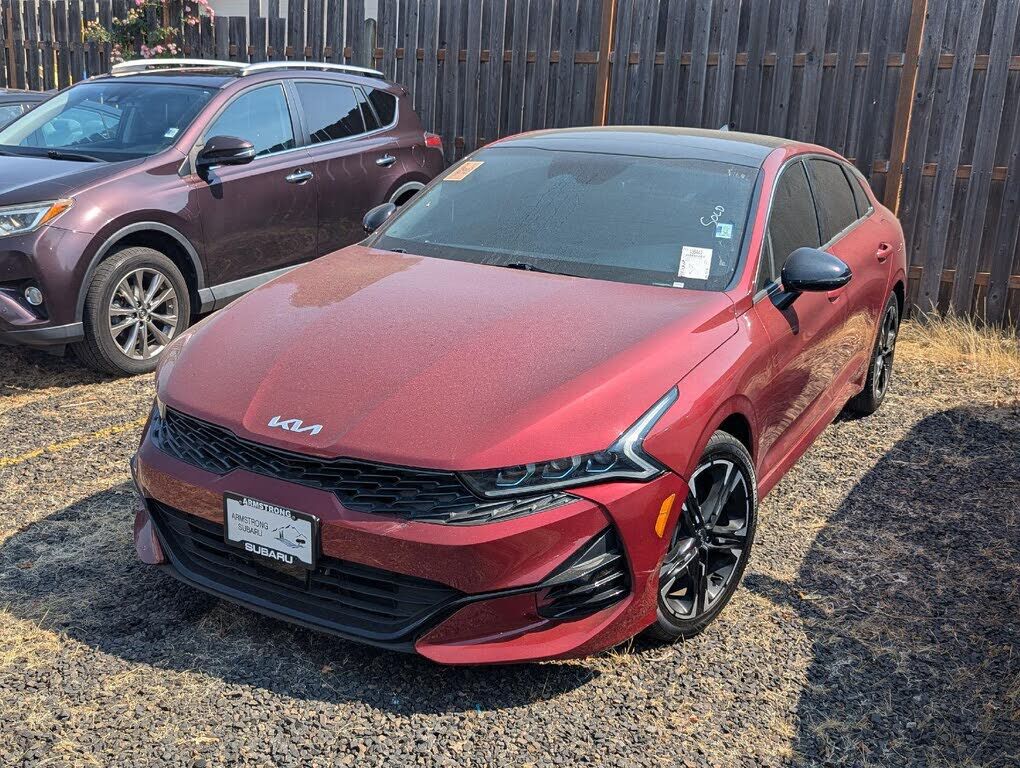 2022 KIA K5