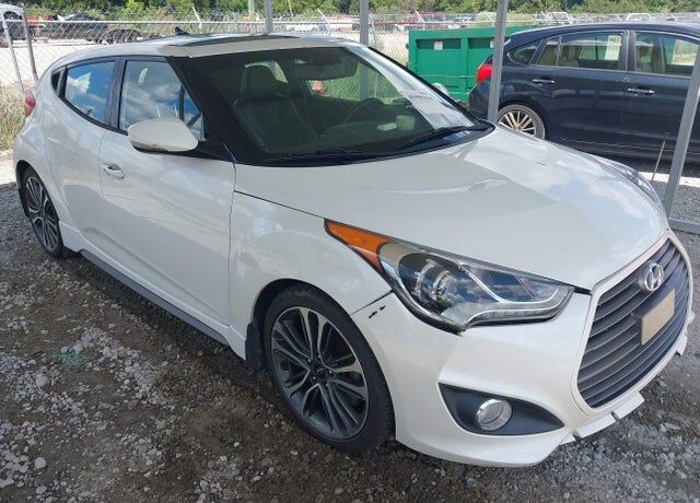 2016 HYUNDAI Veloster