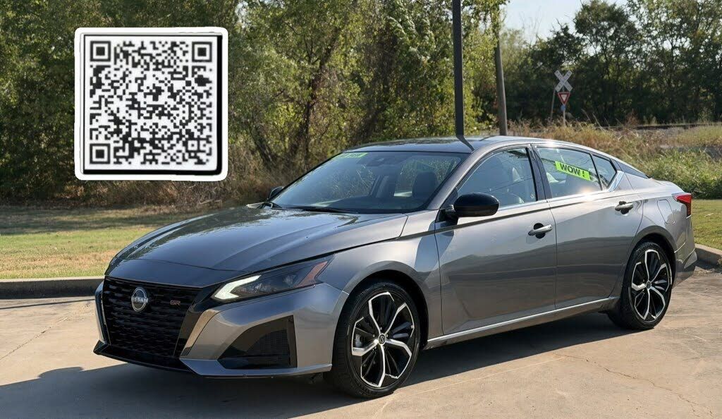 2024 NISSAN Altima