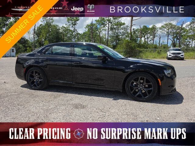 2021 CHRYSLER 300