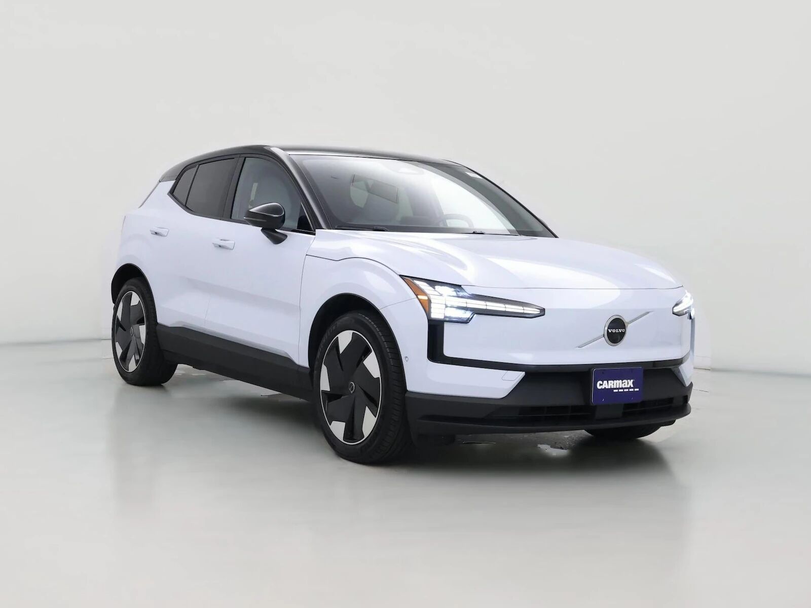2025 VOLVO EX30