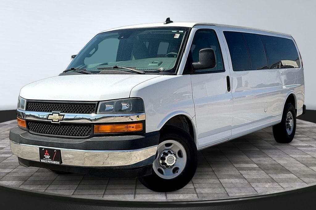 2019 CHEVROLET Express