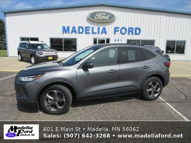 2025 FORD Escape