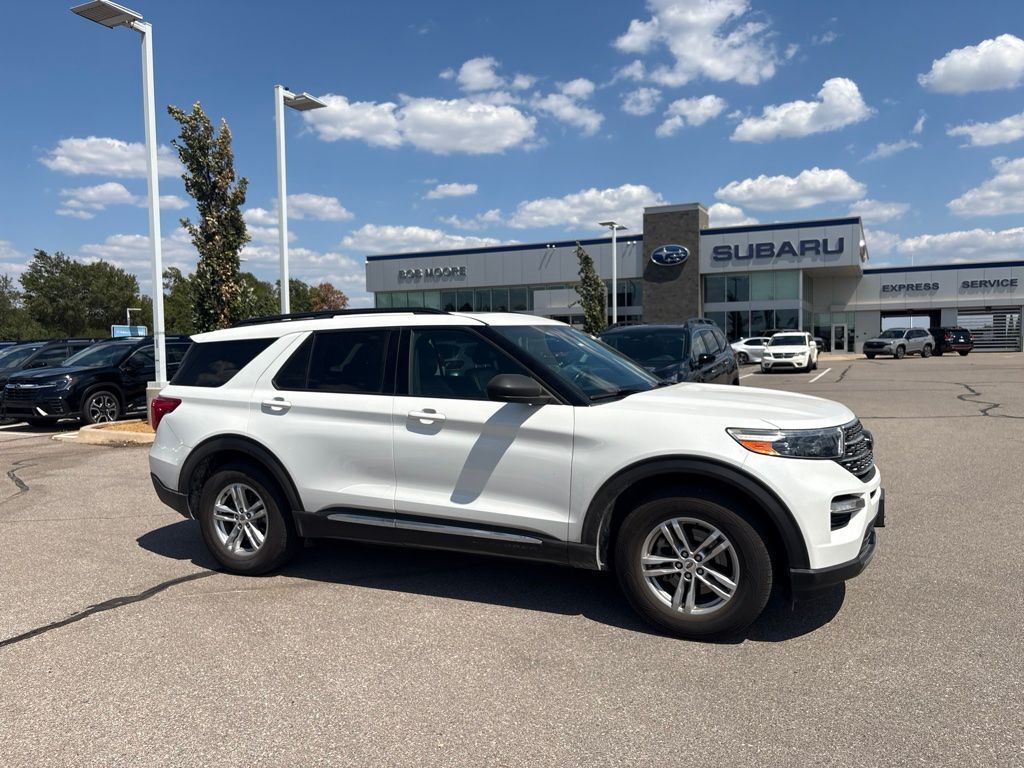 2020 FORD Explorer