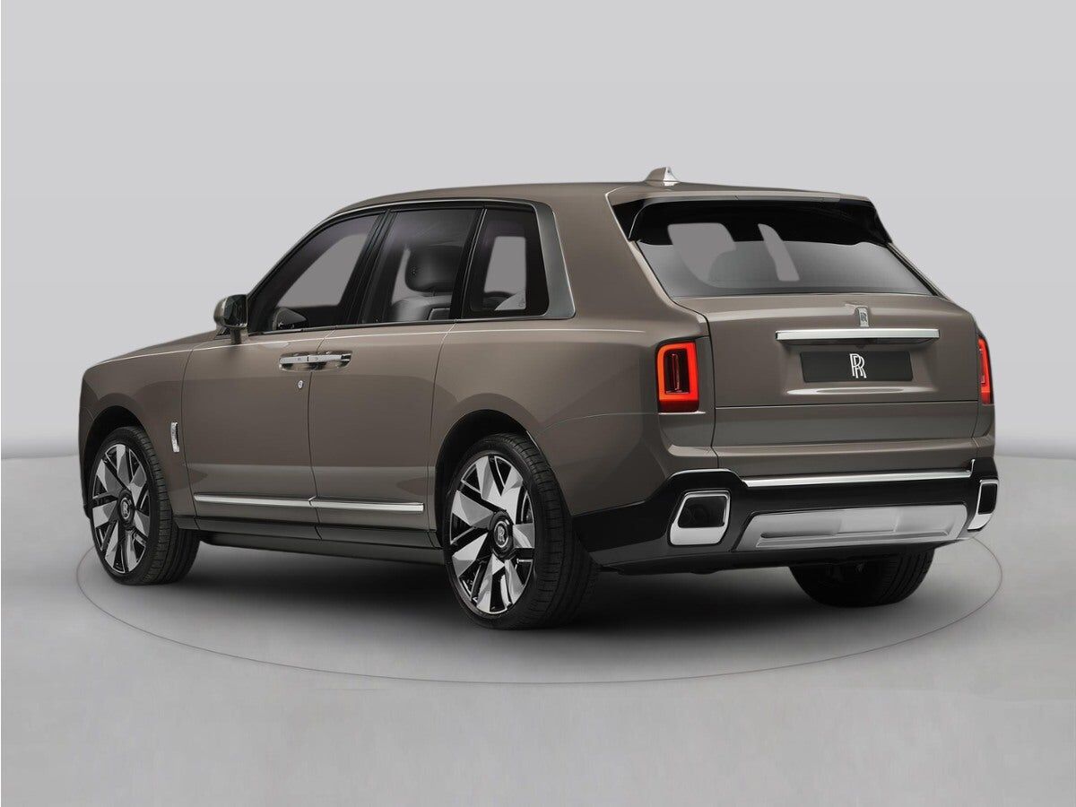 2027 ROLLS-ROYCE Cullinan