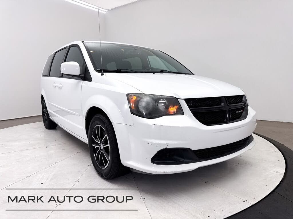 2017 DODGE Grand Caravan