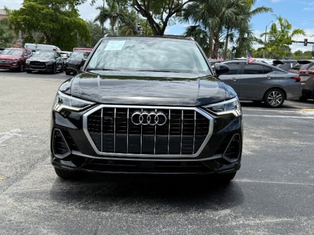 2025 Audi Q3