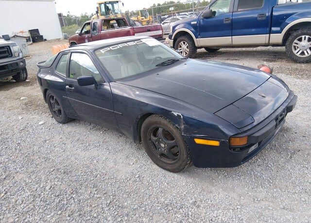 1988 PORSCHE 944