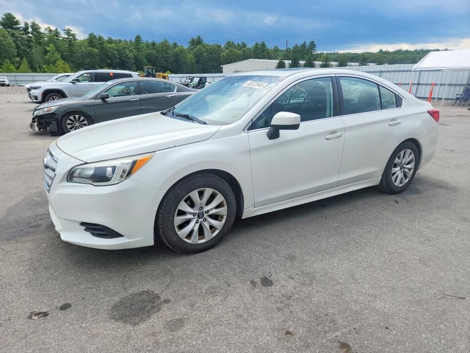 2015 SUBARU Legacy