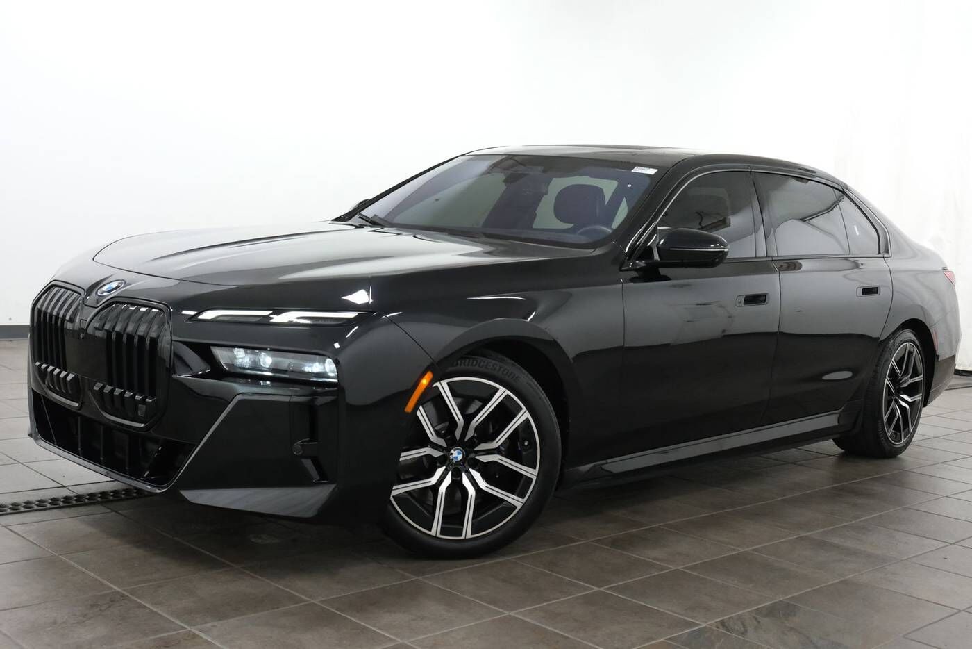2023 BMW i7