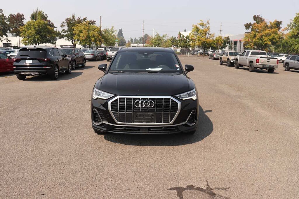 2023 Audi Q3