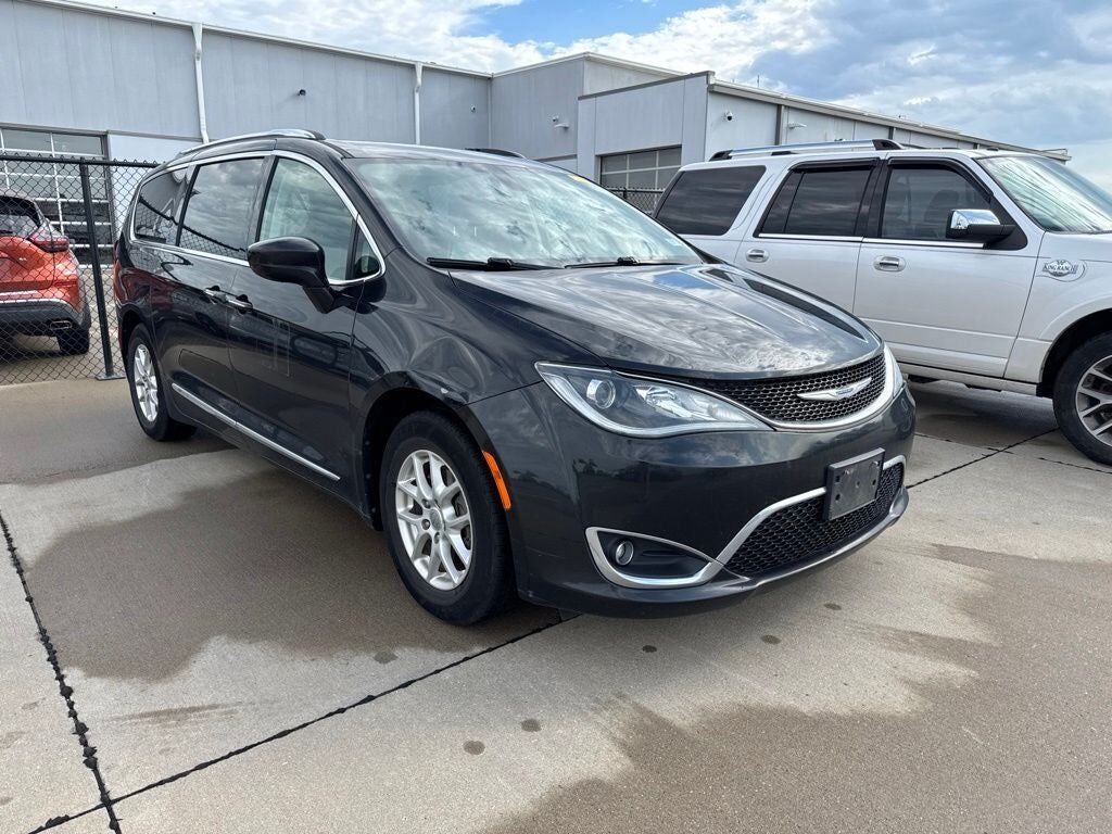 2020 CHRYSLER Pacifica