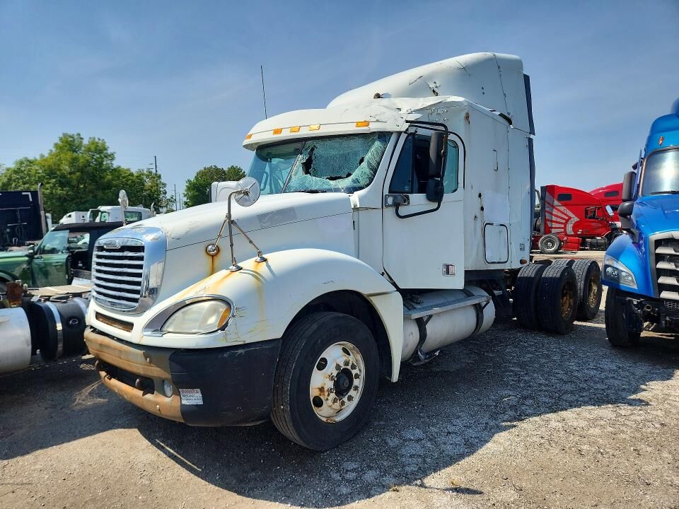 2006 FREIGHTLINER Columbia