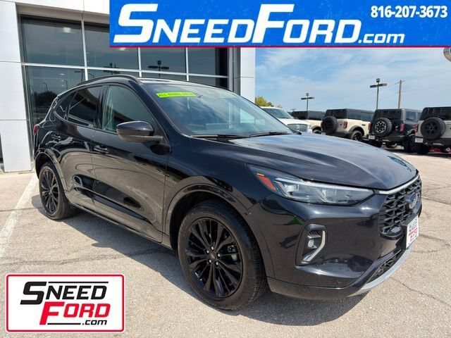 2023 FORD Escape