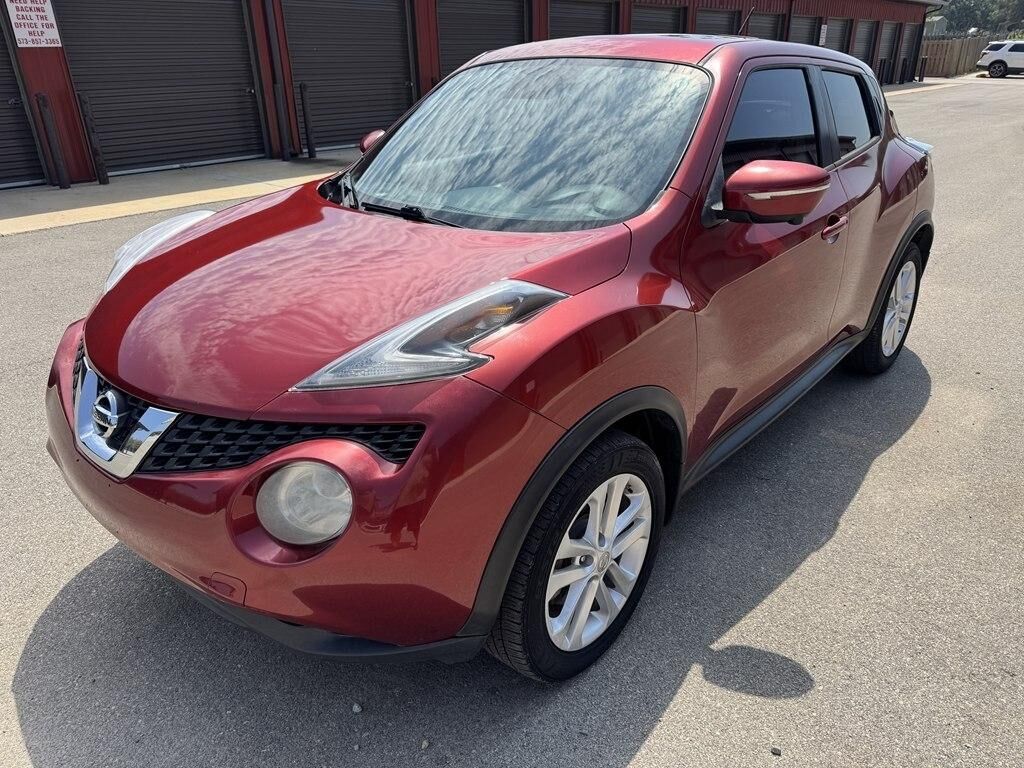 2015 NISSAN Juke