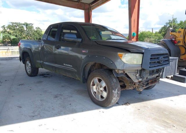 2008 TOYOTA Tundra