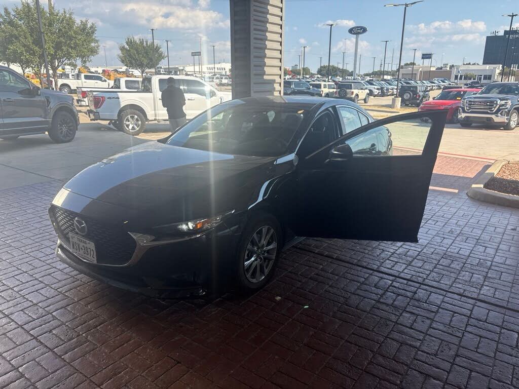 2026 MAZDA Mazda3