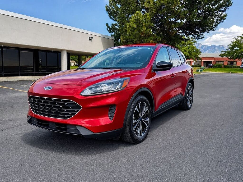 2022 FORD Escape