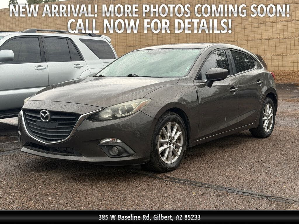 2016 MAZDA Mazda3