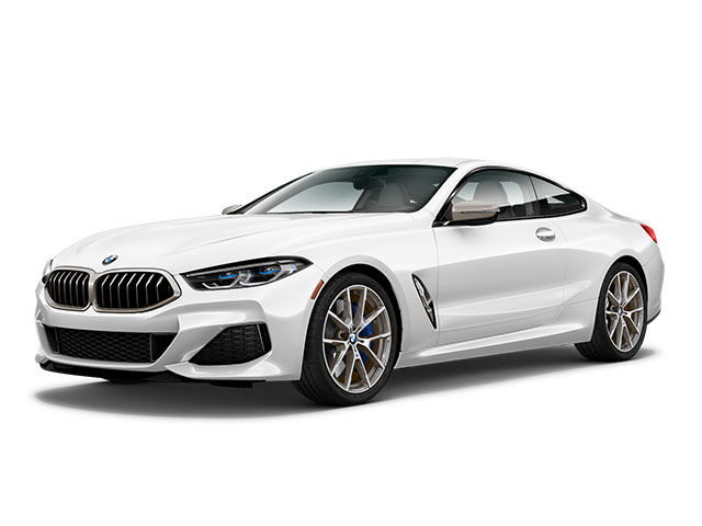 2022 BMW M8
