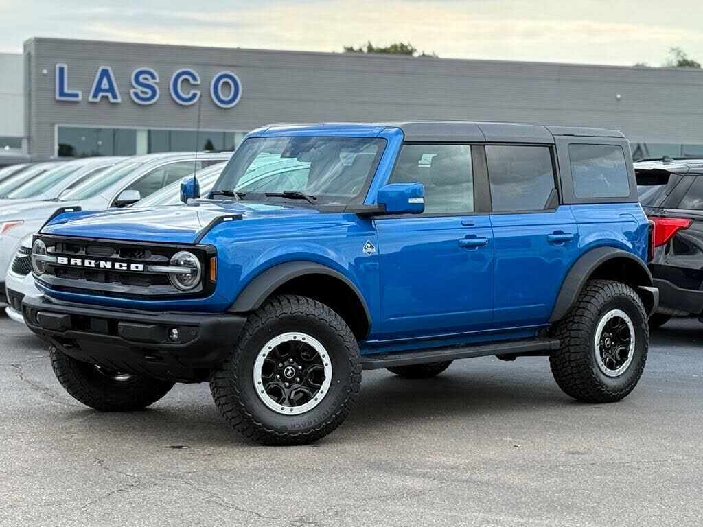 2023 FORD Bronco