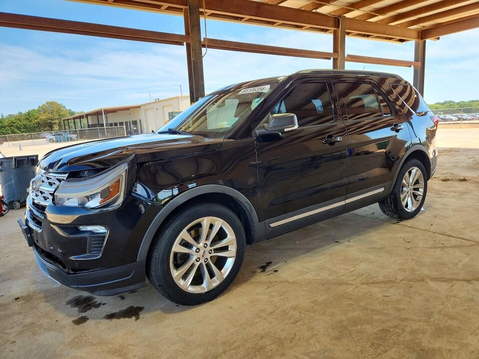 2019 FORD Explorer