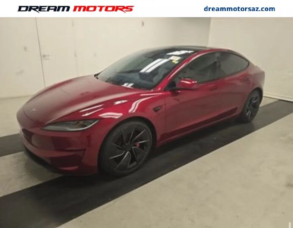 2024 TESLA Model 3