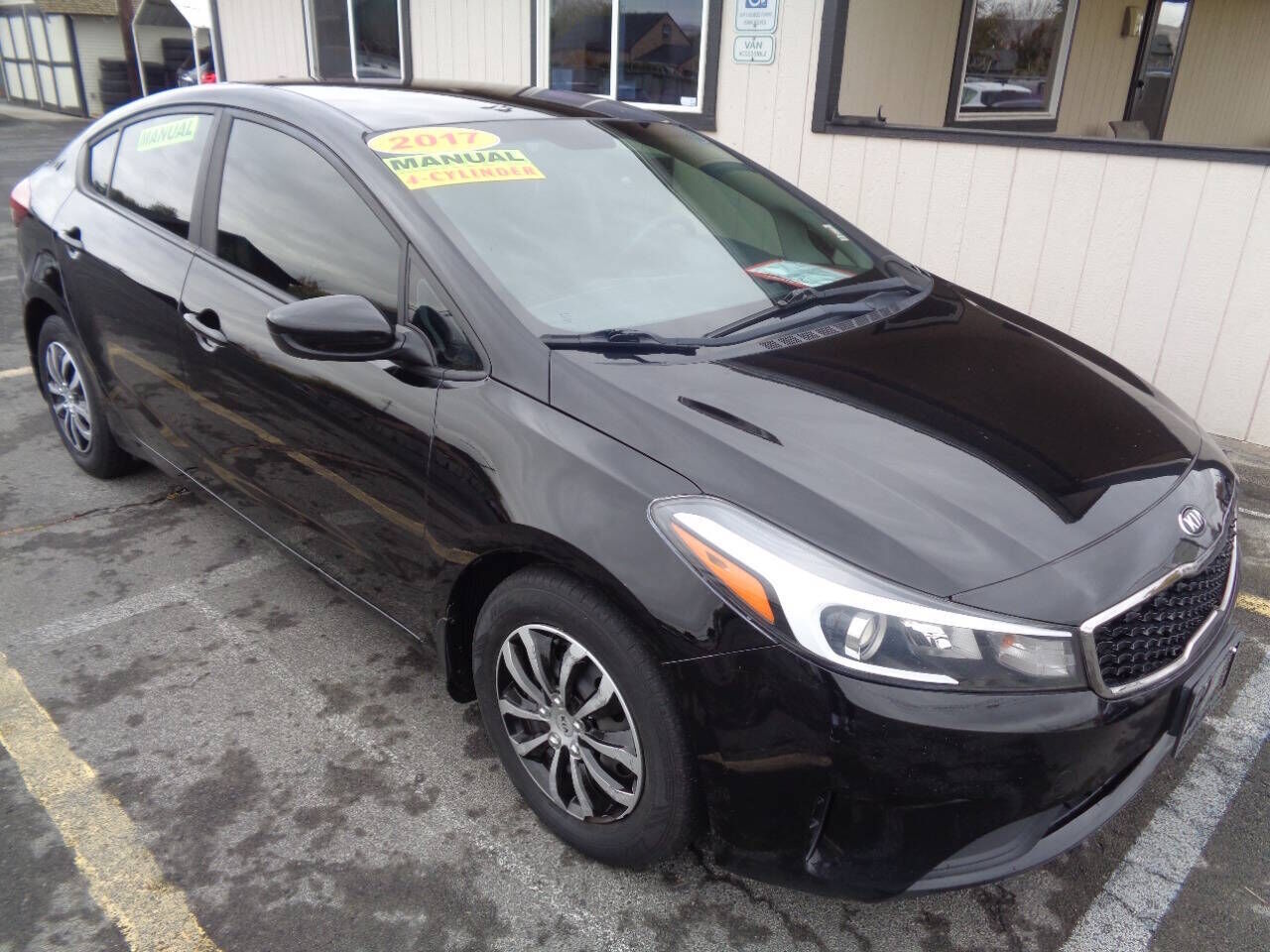 2017 KIA Forte