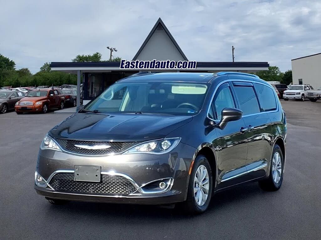 2018 CHRYSLER Pacifica