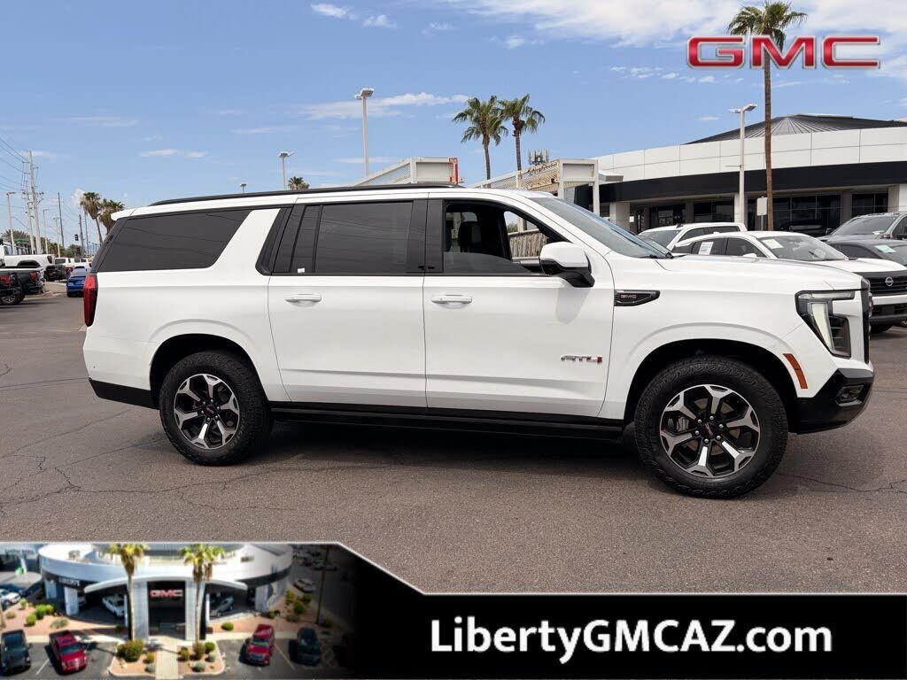 2025 GMC Yukon XL