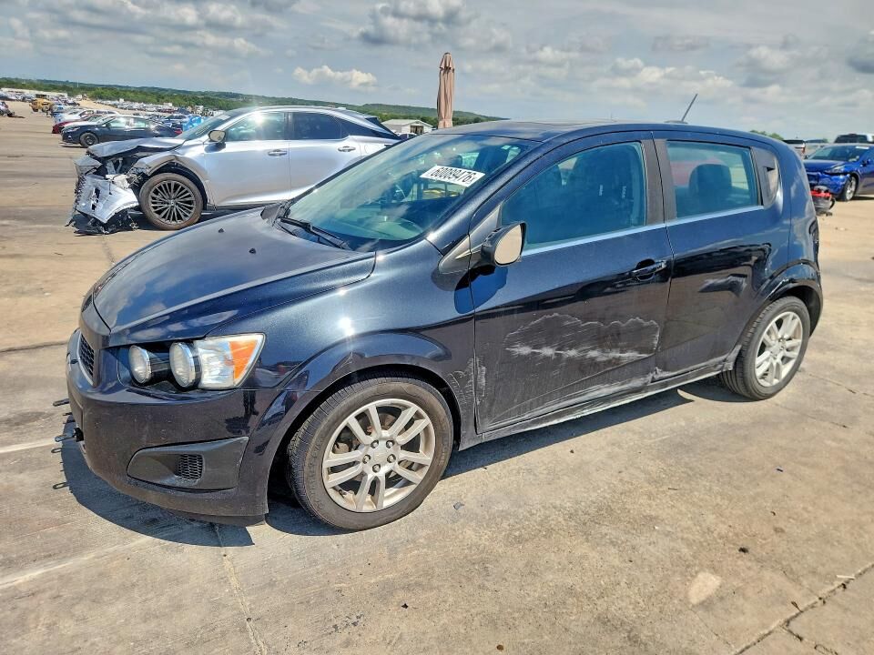2015 CHEVROLET Sonic