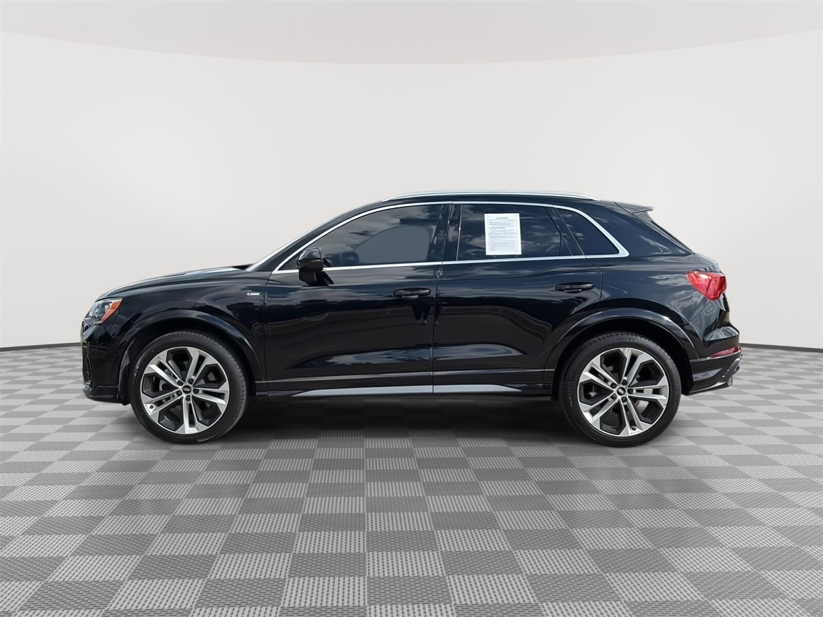 2021 Audi Q3