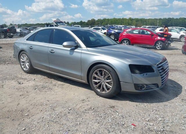 2012 AUDI A8