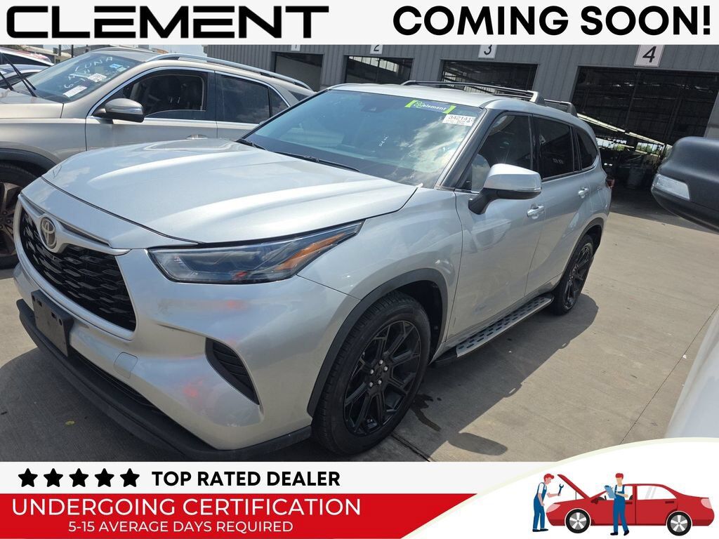 2022 TOYOTA Highlander
