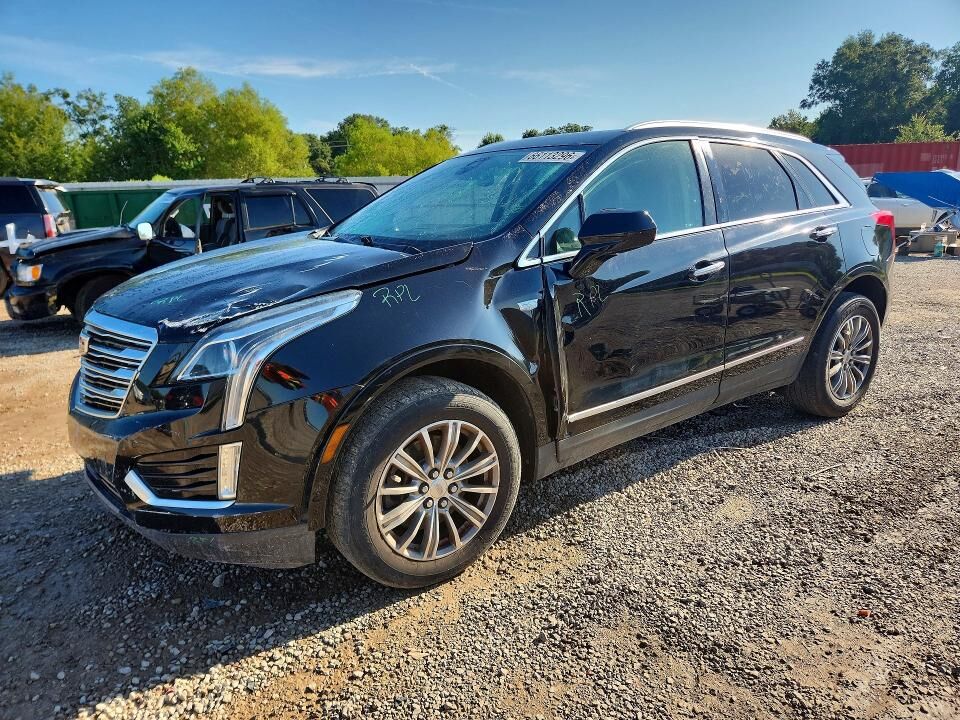 2017 CADILLAC XT5