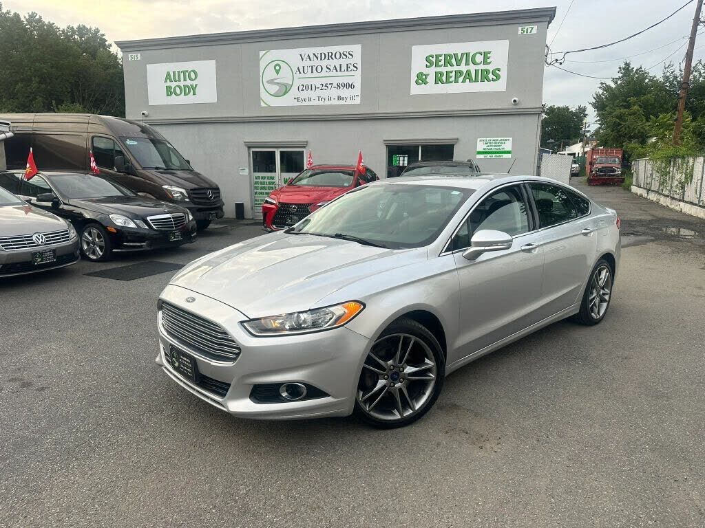 2015 FORD Fusion