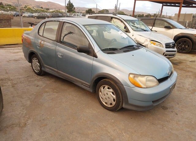 2002 TOYOTA Echo