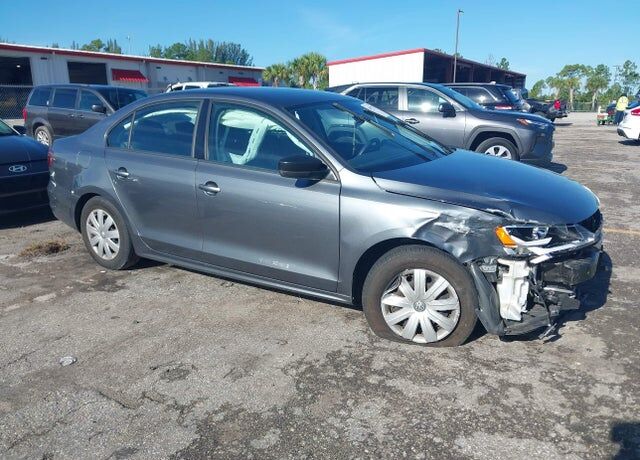 2016 VOLKSWAGEN Jetta