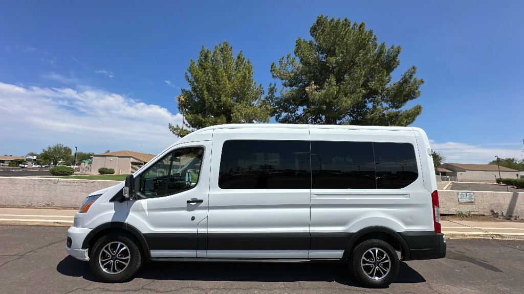2022 FORD Transit