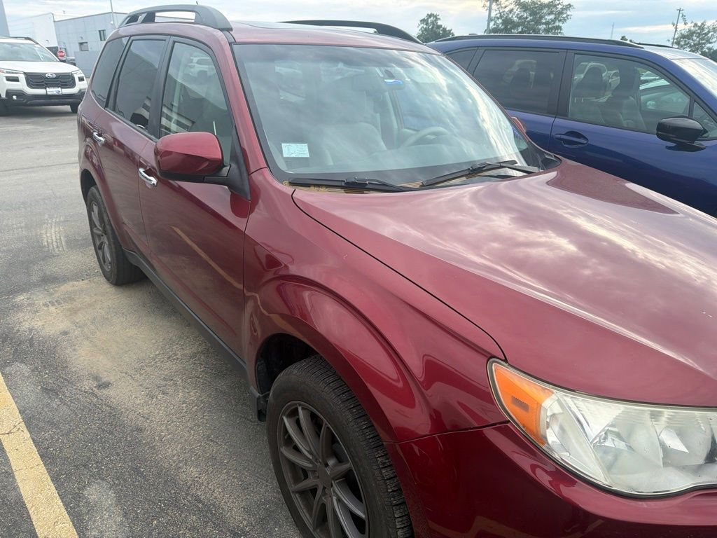 2011 SUBARU Forester