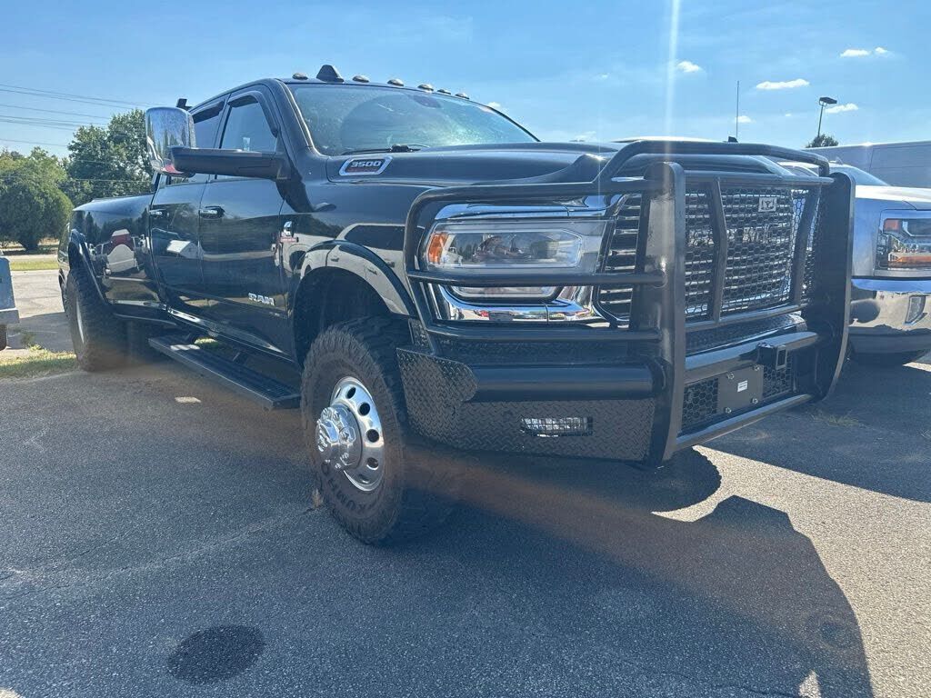 2022 RAM 3500