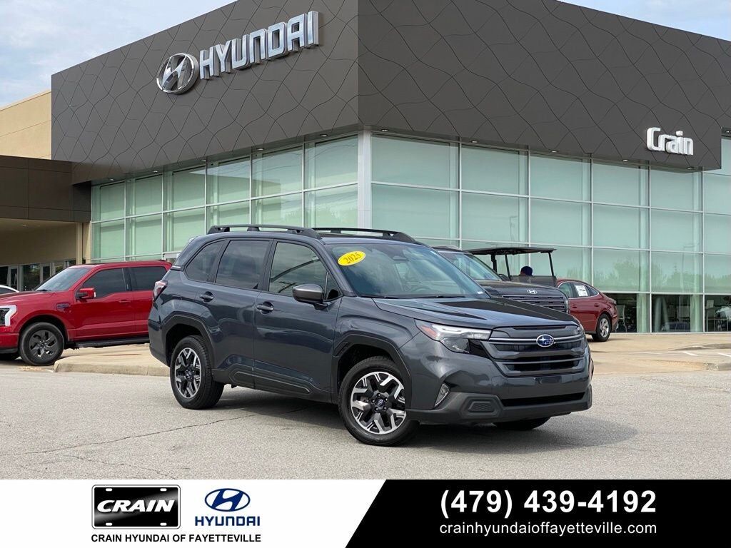 2025 SUBARU Forester