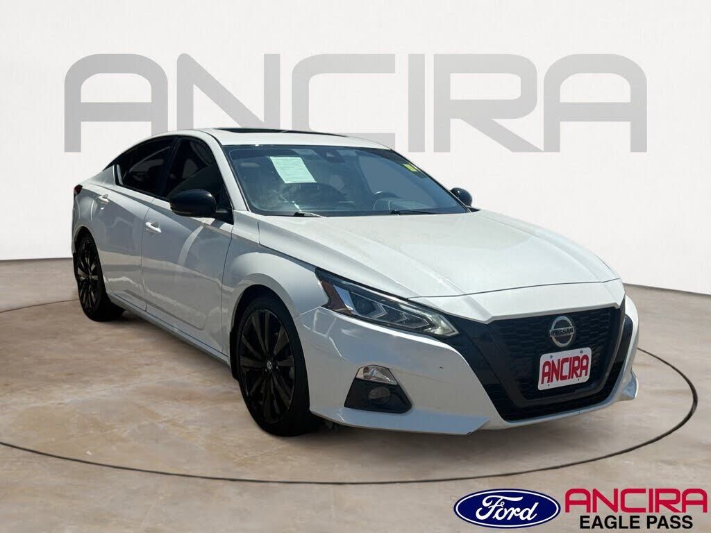 2022 NISSAN Altima