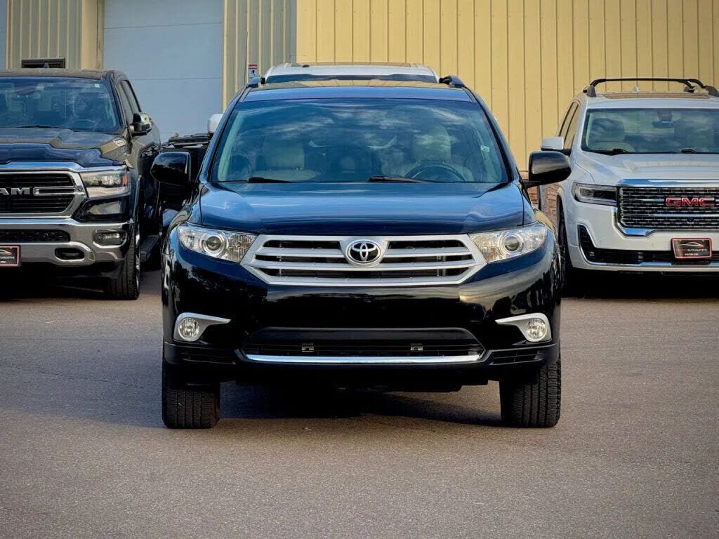 2013 TOYOTA Highlander