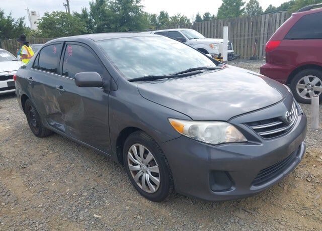 2013 TOYOTA Corolla