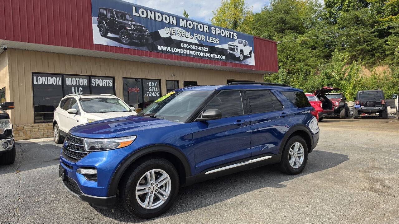 2021 FORD Explorer