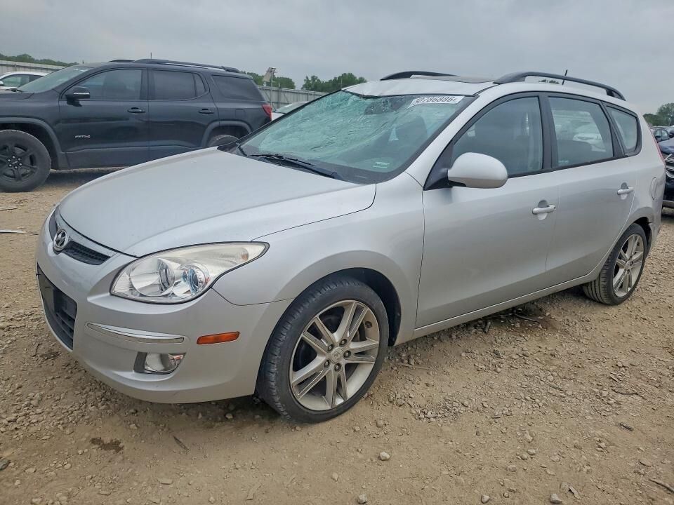 2010 HYUNDAI Elantra Touring